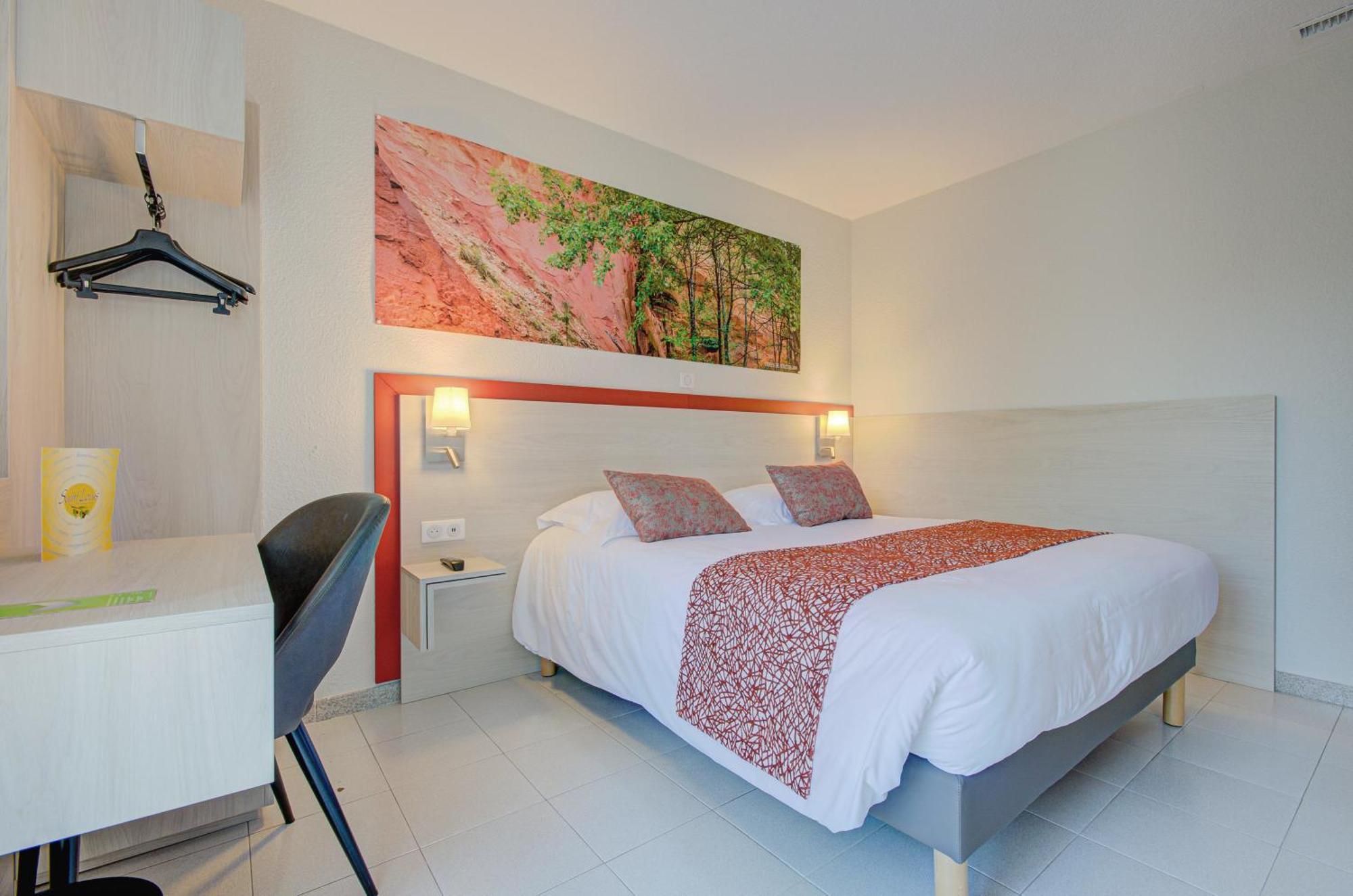 Hotel Saint Louis Le Thor Buitenkant foto